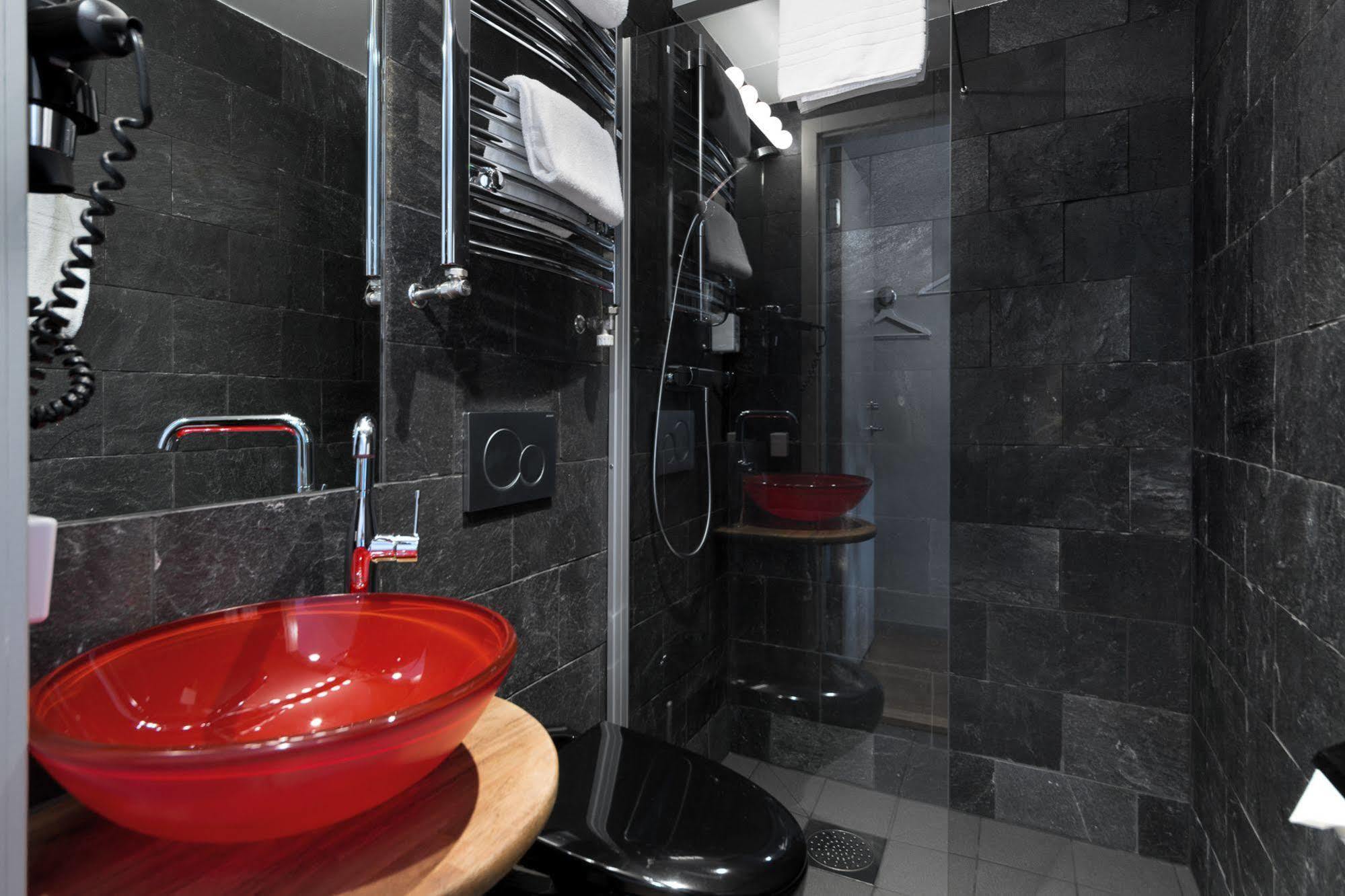 Hotell Hellstens Glashus 3*